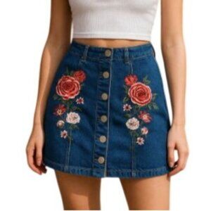 PacSun Size 25 Denim Mini Skirt Snap Front Blue Embroidered Floral Roses Y2K